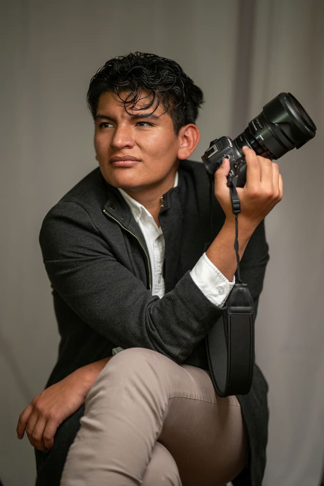 Retrato de Andrés Poveda, fotógrafo de Kalo Producciones.